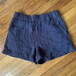 Madewell dark grey 100% cotton shorts Size M